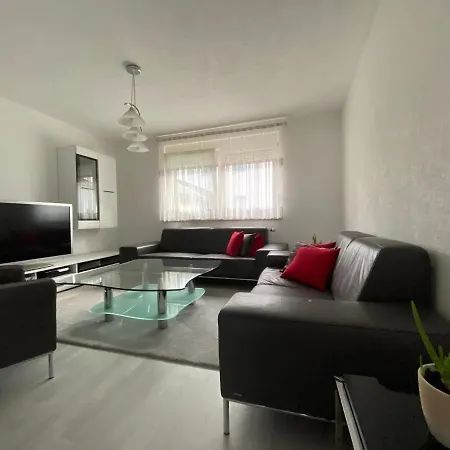 Guntia Apartment Mit Gartenzugang + Terasse * 군즈부르크